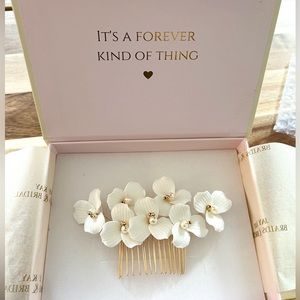 Capri Bridal Hair Comb